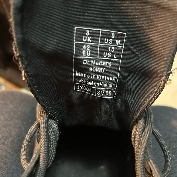 Doc Martens Bonny boots. Like new. - Picture 2 of 7